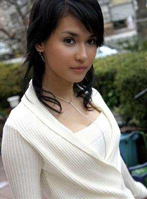 Seberapa Pantas Anda Bercinta Dengan Miyabi ????