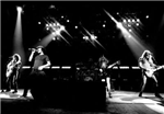 Ac/Dc Ou Nirvana