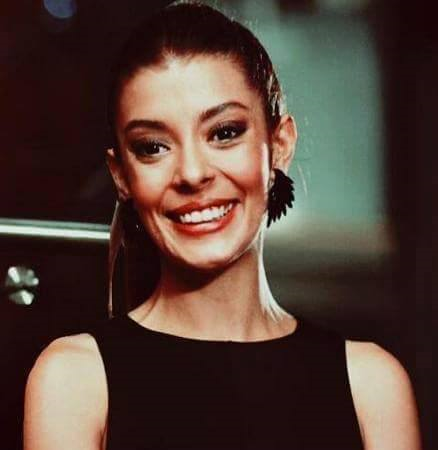 Ne Kadar Selin Şekerci Hayranısı