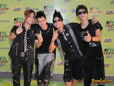 Band Paling Kerend Menurut Loe....??