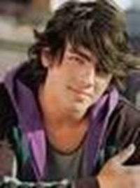 Jonas Brothers'lardan Hangisisin)