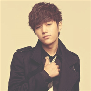 Kim Myungsoo Yu Aşık Edebilecek 