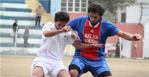 Hangi Futbol Mevkisisin?