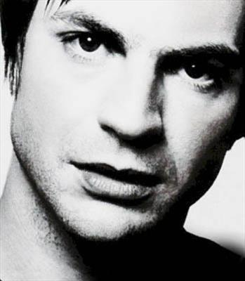 Którą Postacią Z "Queer As Folk" [Us] Jesteś?