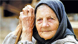 Kim Seni Yaşlı Biliyor