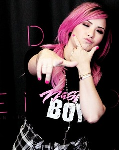 Demetria Devonne Lovato 