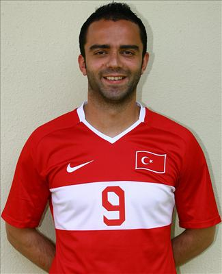 Hangi Türk Futbolcusun???