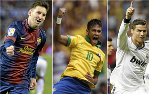 Ronaldomu Messimi Neymar Mı????
