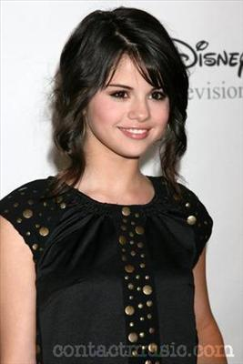 Selena Gomez Or Taylor Swift 