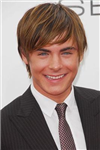 Zac Efronmu ? Robert Pattinson Mu ?