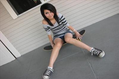What Are U A Emo Or Goth Or More
