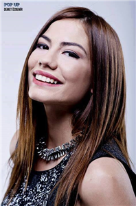 Demet Özdemiri Ne Kadar Tanıyors