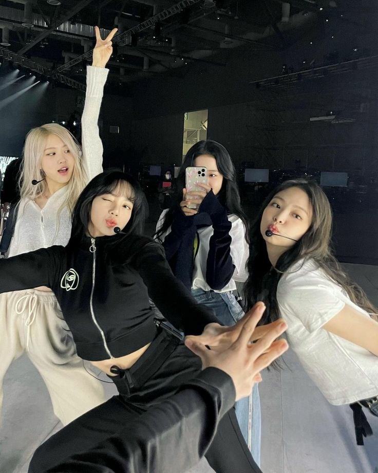 Hangi Blackpink Üyesi Ruh İkizin?
