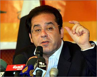 أيمن نور