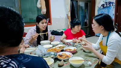 Kamu suka makan apa??