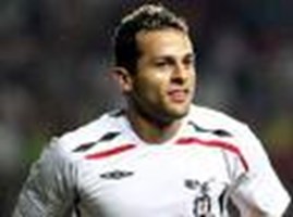 Hngi Süper Lig Futbolcususun