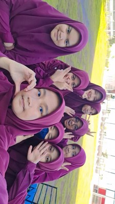Mirip siapa saya di anak ss