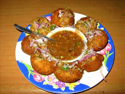 Fuchka Vs Chotpoti !!!