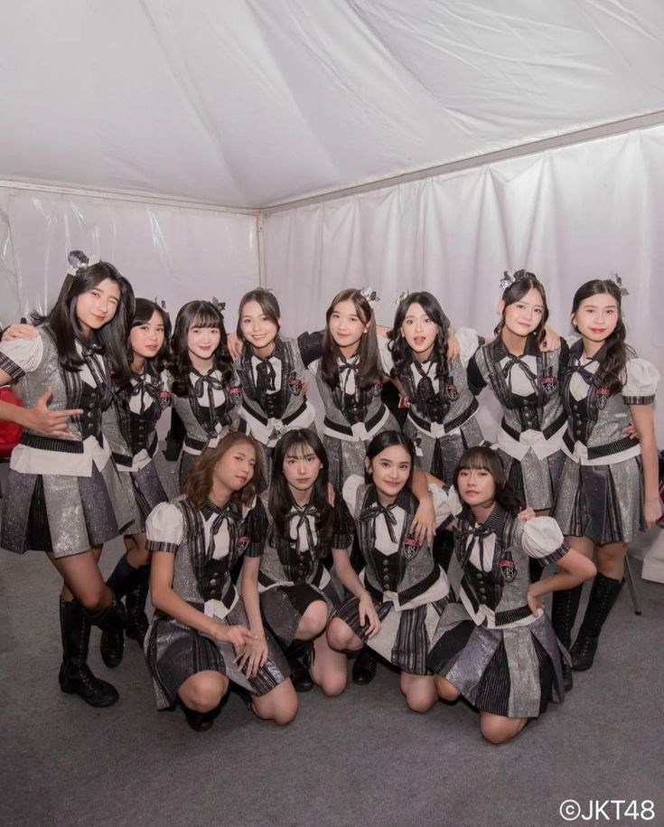 Mirip siapakah kamu di gen 8??