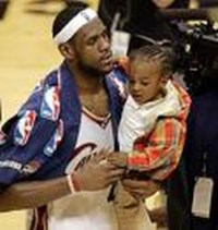 Kobe Mi Lebron Mu?