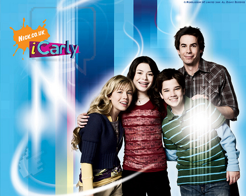 A Quien Te Pareses De Ay Carly
