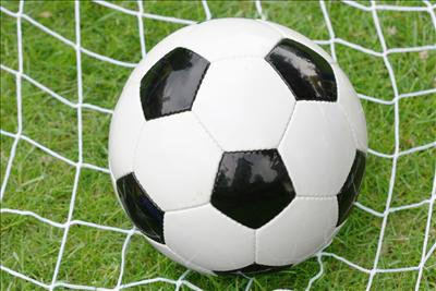 Football Or Hockey ?