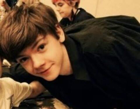 Thomas Sangster'ı Seviyor Musun?