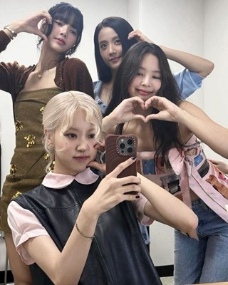 HANGİ BLACKPINK ÜYESİSİN ?