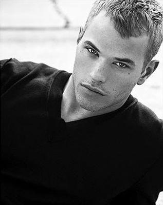 Kellan Lutz Or Emmett Cullen?