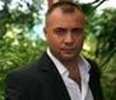 Adanalıda Hangi Ünlüsün