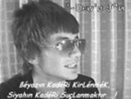 En Cok Kimi Sewiosun???