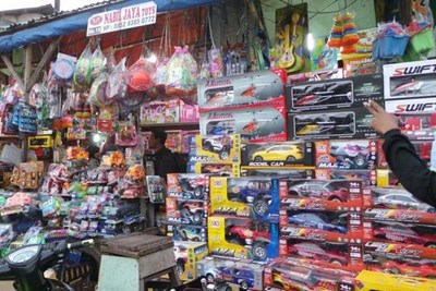 Siapa kamu di dunia world toys