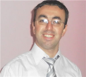 Erdem Özhan