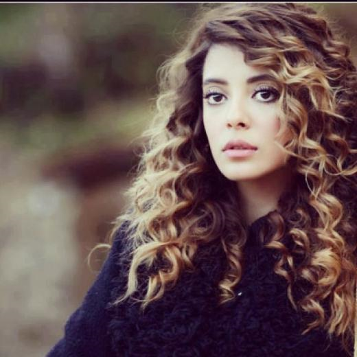 Selin Şekerci  Misin?
