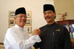 Siapa Gubernur Kepri Yang Cocok Untuk Mu.