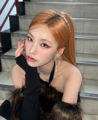 Hwang Yeji'ye benziyor musun?