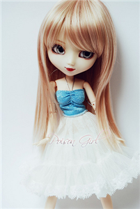 Connais Tu Vraiment Fashion Doll