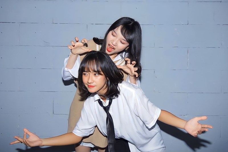 TIM FREYA DAN MARSHA