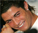 Hanqi Futbolcusun??