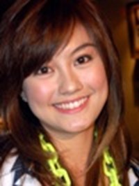 Artis Lokal Berwajah Oriental