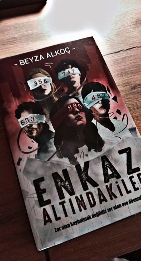 Hangi Enkaz Altındakiler Karakterisin?