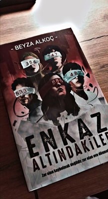 Hangi Enkaz Altındakiler Karakterisin?