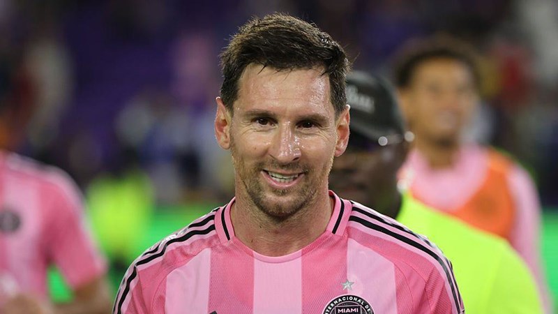MESSİ