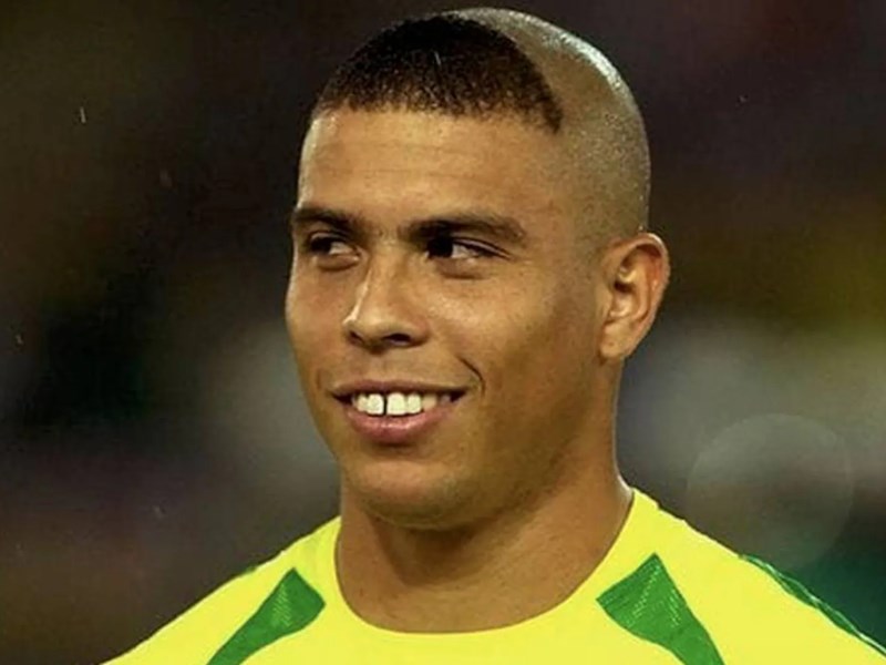 RONALDO NAZARİO