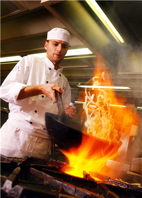 Livecooking w przepięknych plenerach Osady Młyńskiej