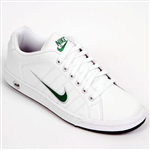 Nike Mi? Adidas Mı?