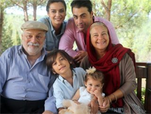 Küçük Ağada Kimsin