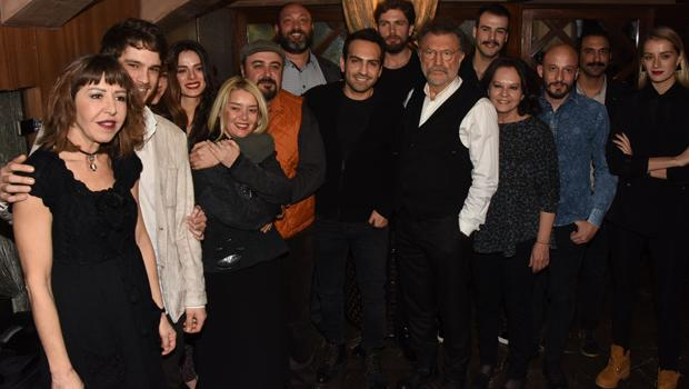 Aşk Yeniden'de Kimsin?