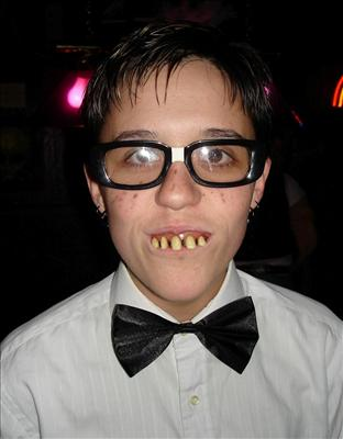 Are U Cool Or Nerd