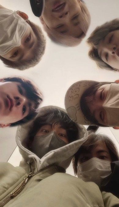 Jungkook Veya Taehyung Sana Göre/Evlenmen Gereken 
